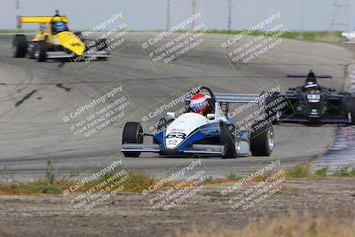 media/Apr-30-2023-CalClub SCCA (Sun) [[28405fd247]]/Group 4/Outside Grapevine/